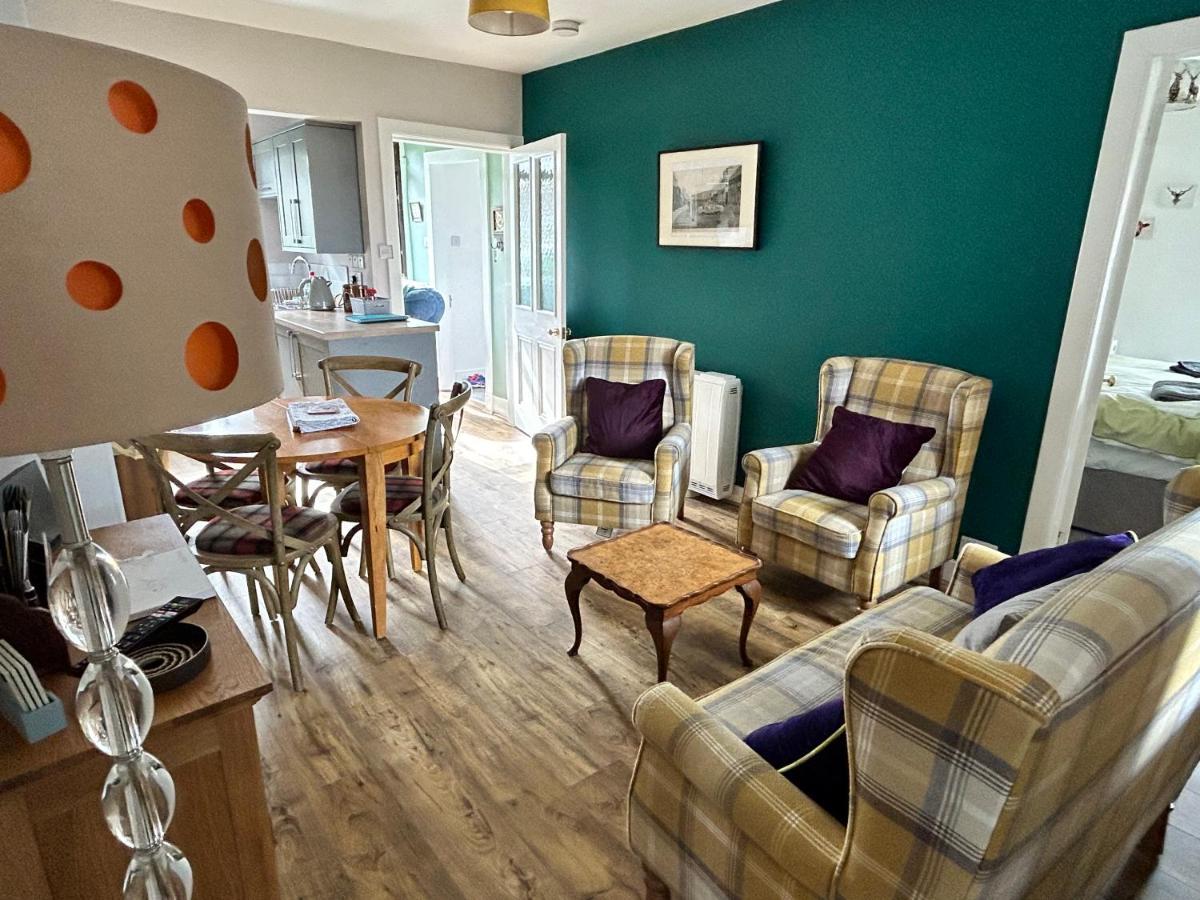 Lottie'S Cottage, Rhynie, Aberdeenshire ภายนอก รูปภาพ